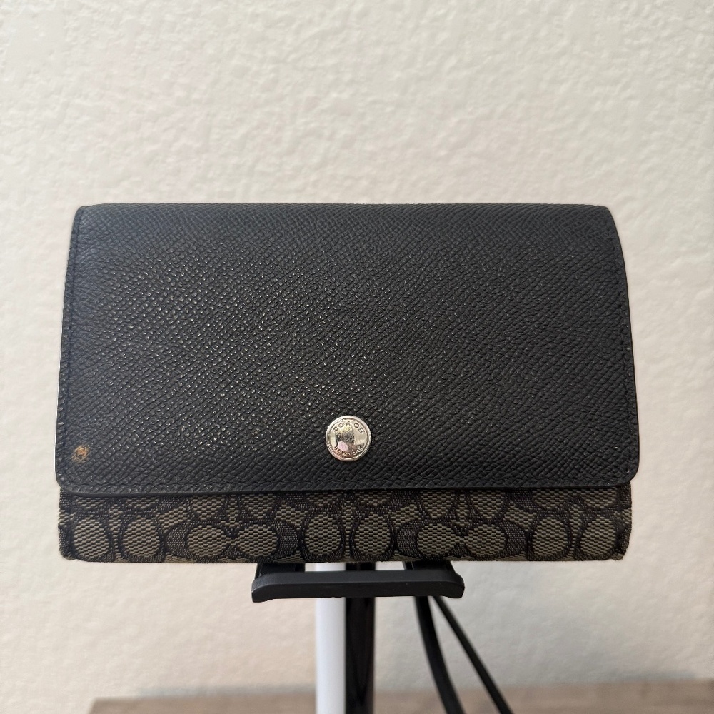 Coach mini crossbody wallet